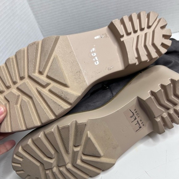 NWOT Nicole Miller Gray Leather boots Size 10 - Picture 2 of 9